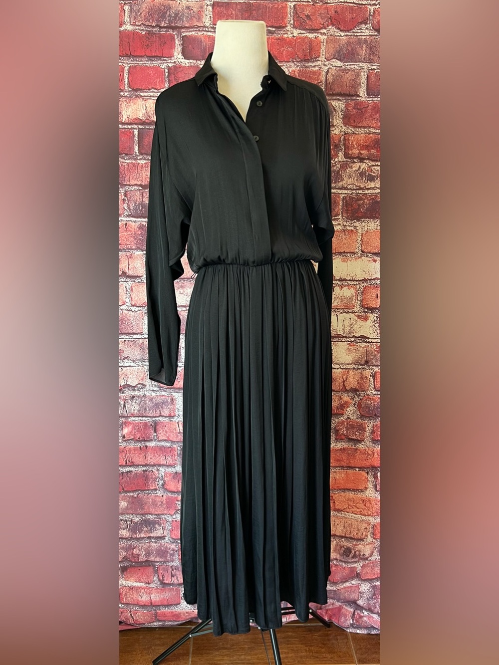 Topshop NWT Nordstrom Black Pleated Button Midi Dress 6